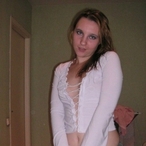 Emmannuelle - Escort bi à Buckingham Profil de Emmannuelle, 40 ans, Escort bi à Buckingham (Québec)